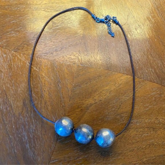 Beautiful Silpada N2053 Leather sterling Silver 925 Ball pendant necklace - Picture 1 of 4